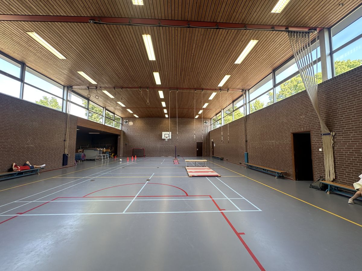 De lichte, ruime beweegruimte van Veilige Haven